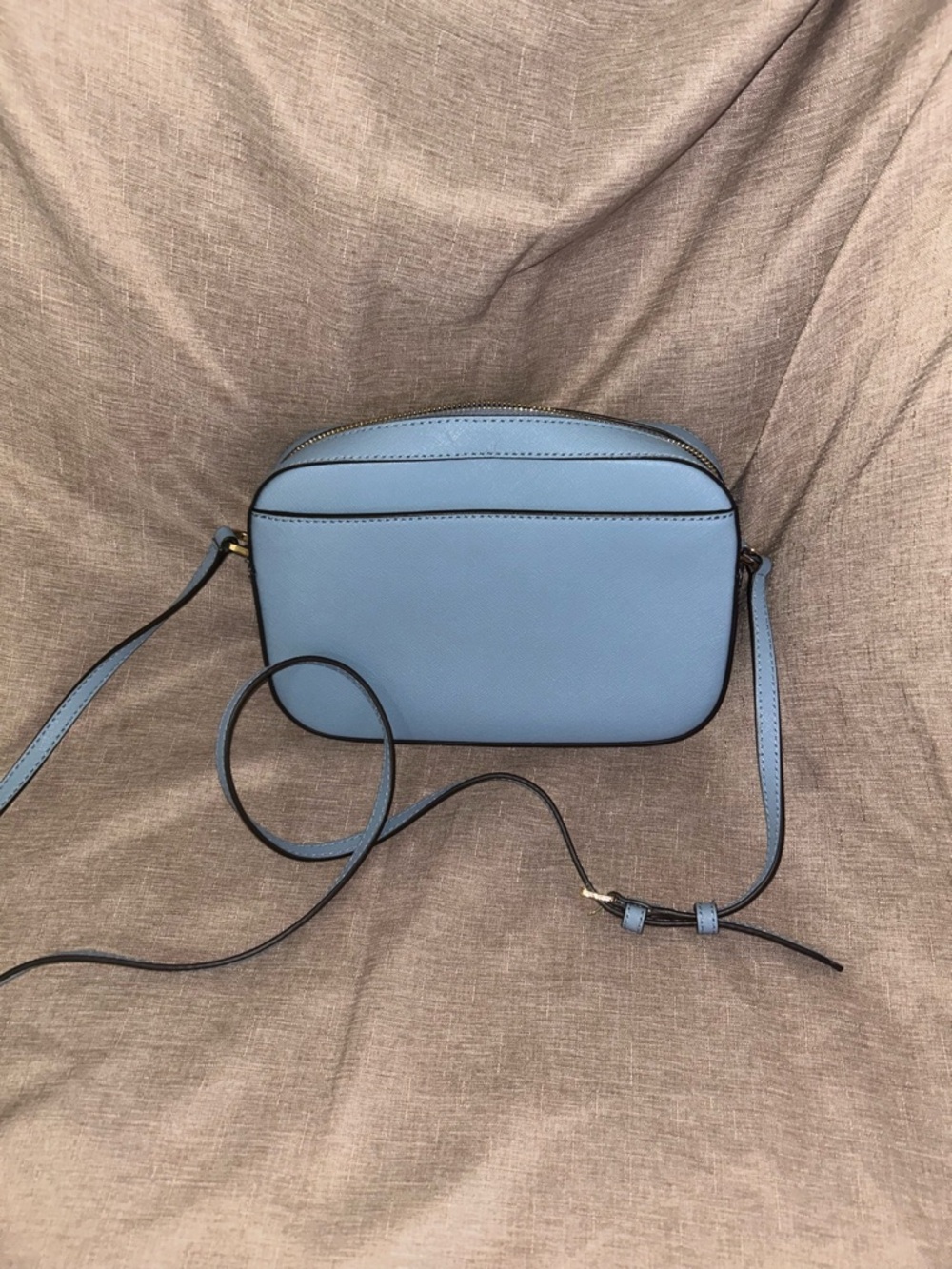 NWOT Michael Kors Light Blue Jet Set Saffiano Crossbody Bag with Chain Accent - Picture 2 of 3